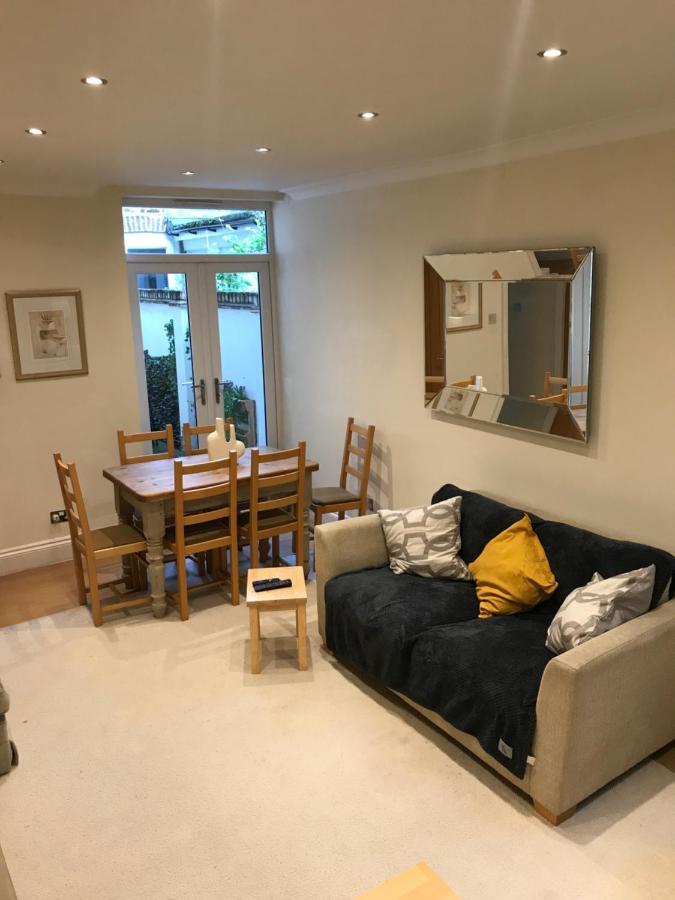 Villa Stylish & Spacious 3 Bed Victorian House Sleeps Up To 7 - Near O2, Museums, Excel, Mazehill Station 12 Mins Direct Into London Bridge Exterior foto